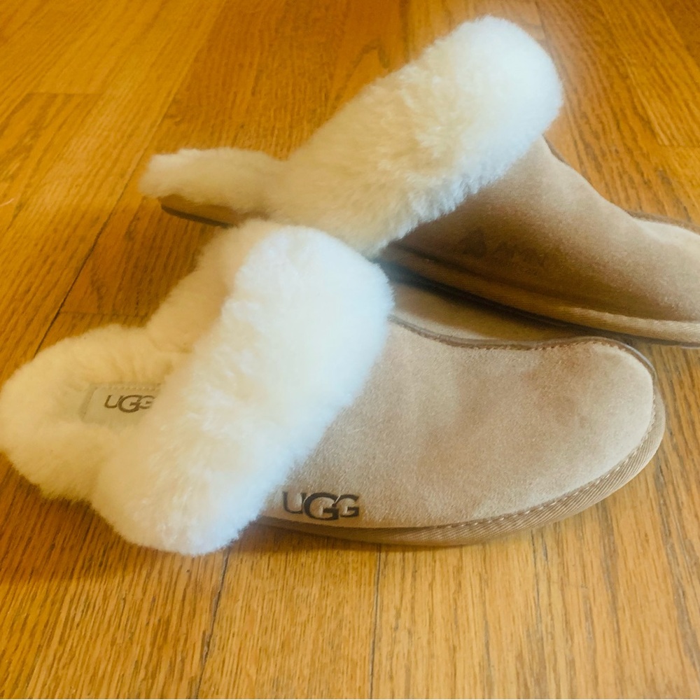 UGG Women's Cozy Tan Slippers with Plush Cream Lining